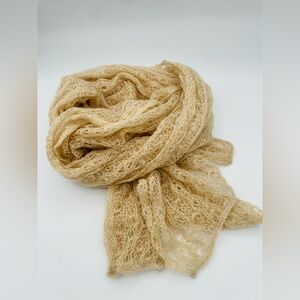 Beautiful Delicate Vintage Beige Crochet Open-Knit Lace Scarf Sheer Wrap